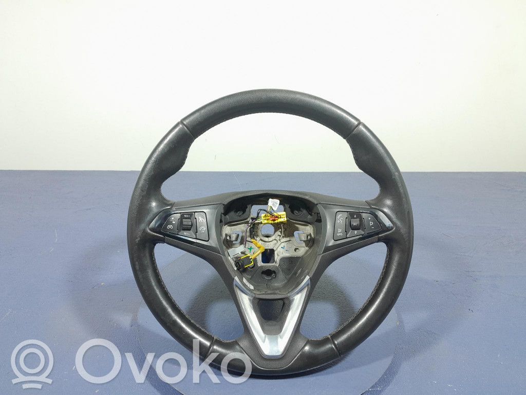 Opel Insignia A Ohjauspyörä 