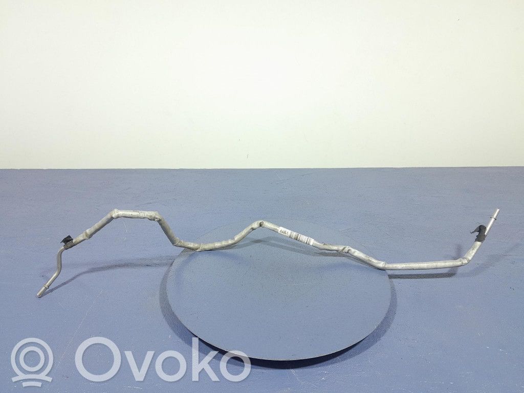 BMW 2 F44 Kraftstoffleitung 