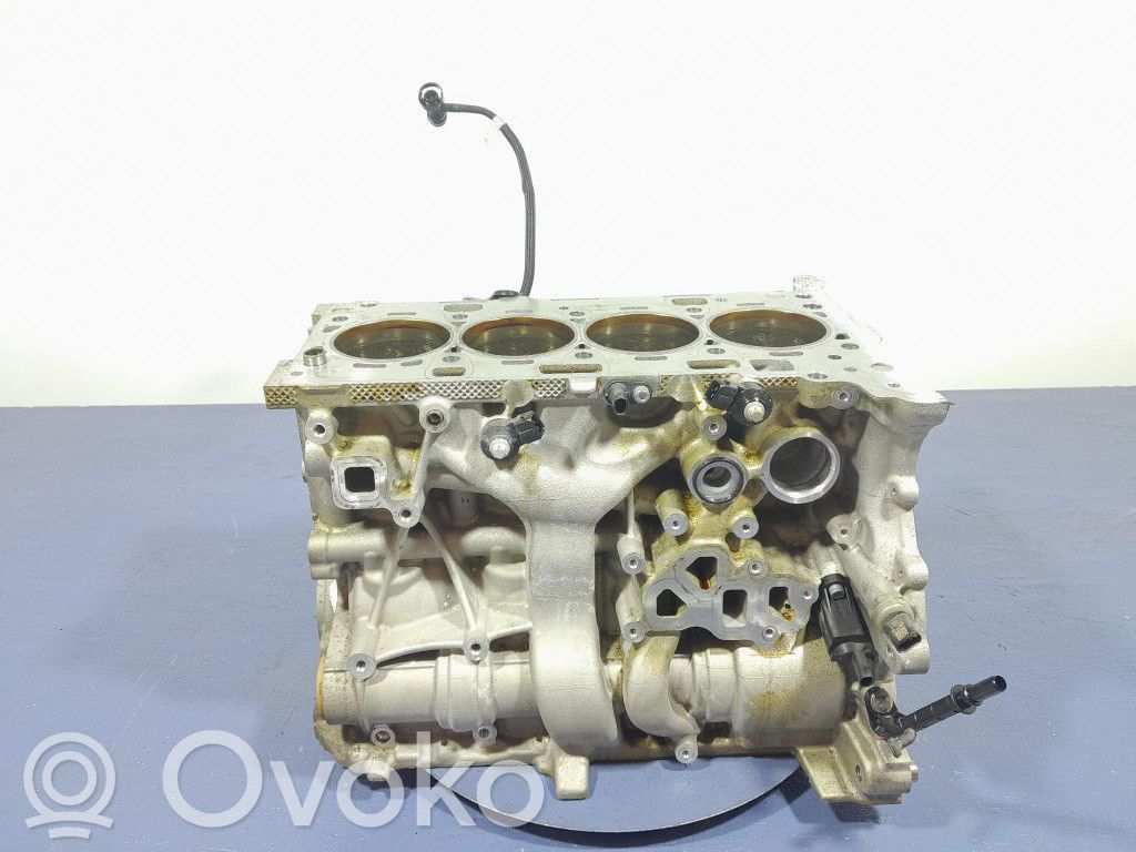 BMW M4 F82 F83 Blokas 