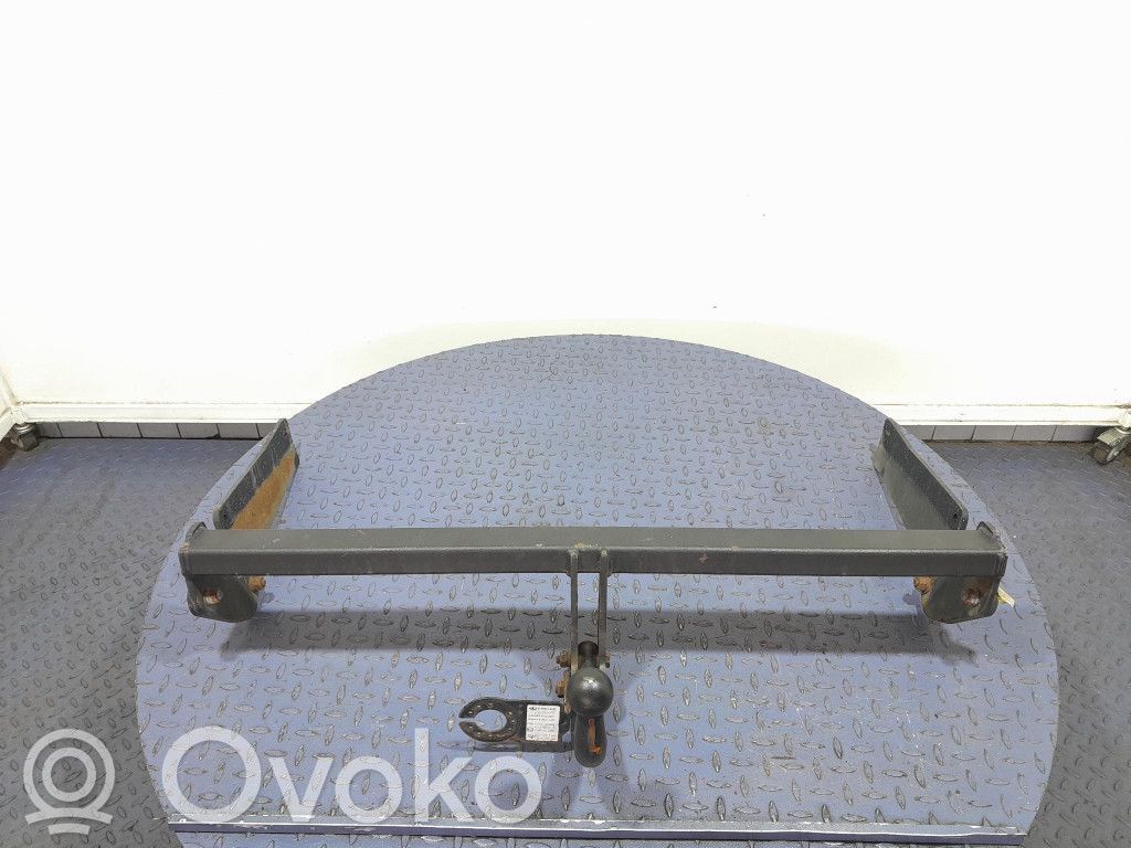 Hak holowniczy / Komplet