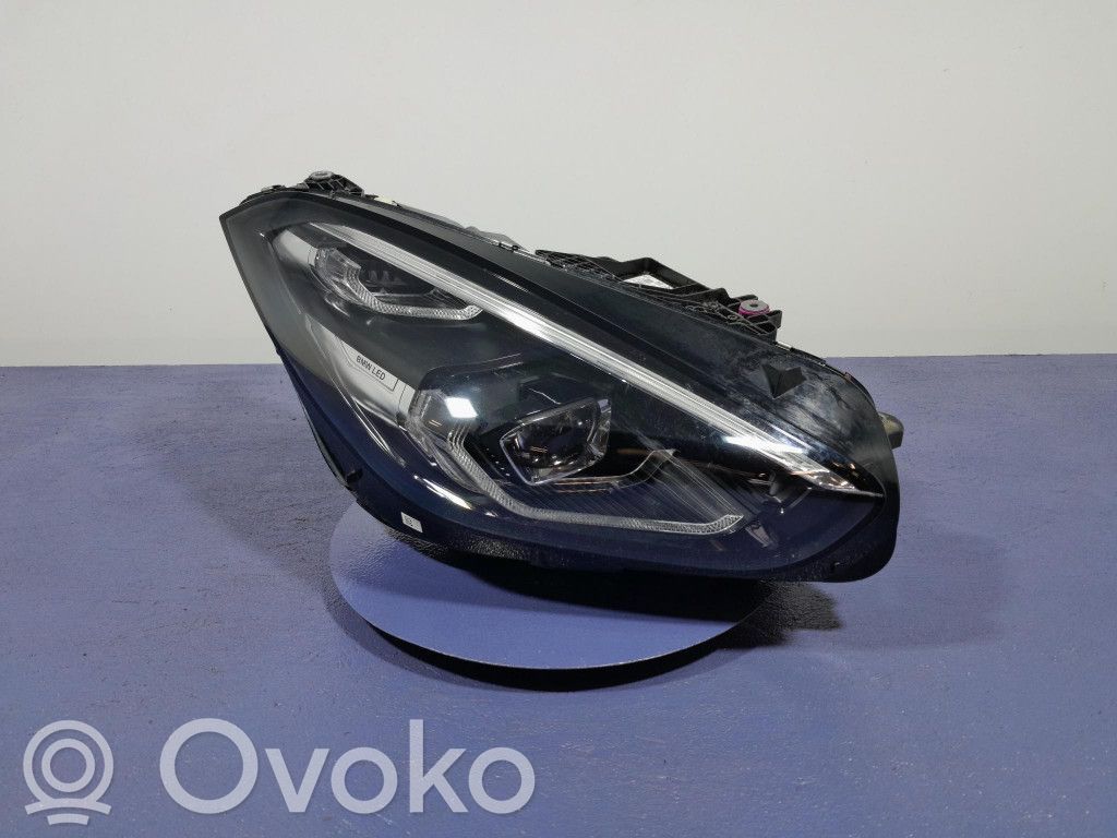Headlight/headlamp   5A2DB96,5A2DB96