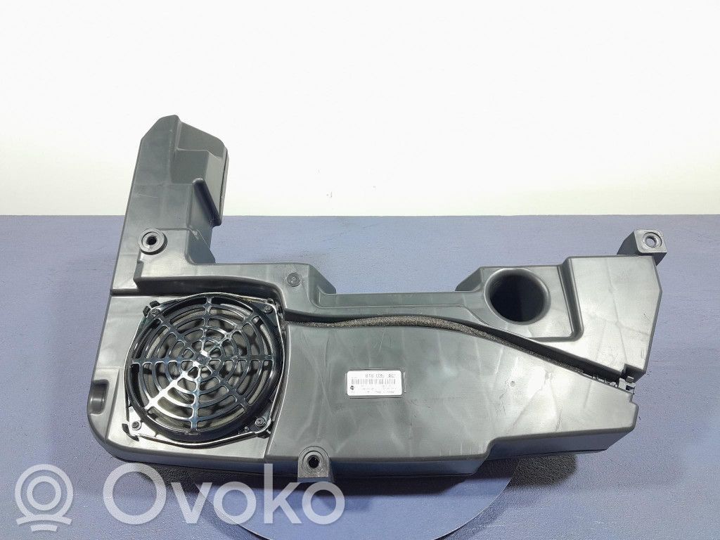 Audi A5 8T 8F Subwoofer 