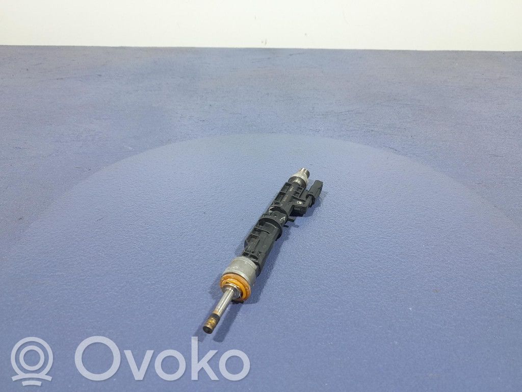 BMW M5 F90 Inyector de combustible 