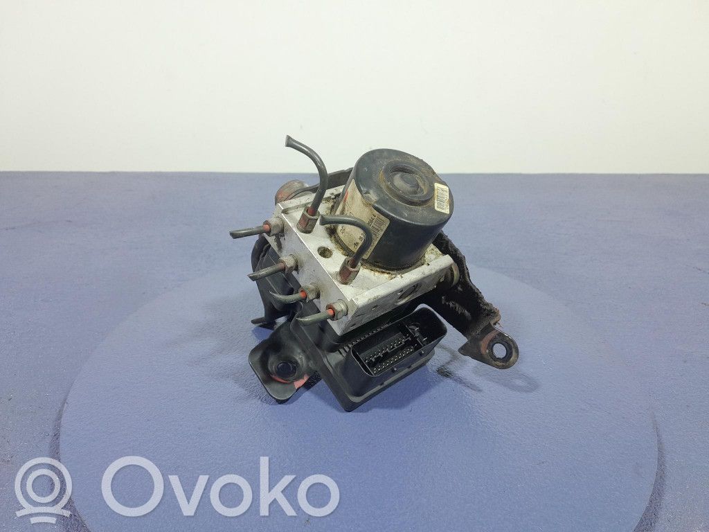 Suzuki Swift I Bomba de ABS 