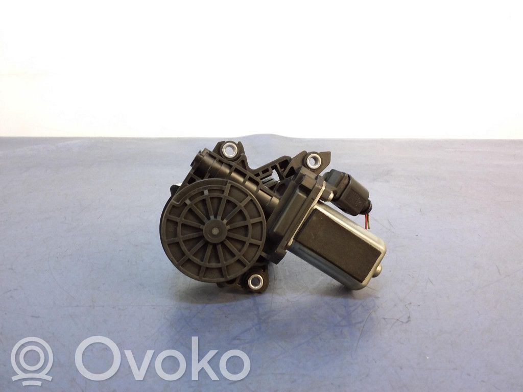 Audi A8 S8 D4 4H Takaoven lukko 