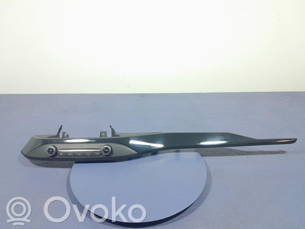Ford Focus Rivestimento posteriore minigonna laterale 