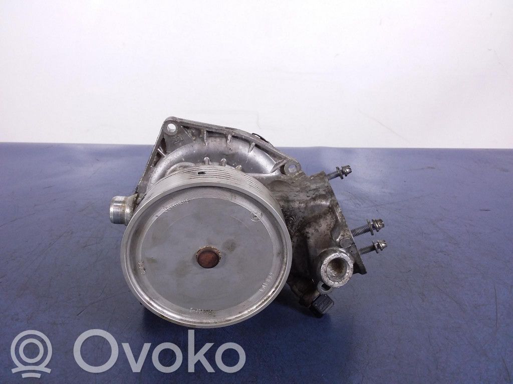 BMW 7 F01 F02 F03 F04 Vandens pompa 