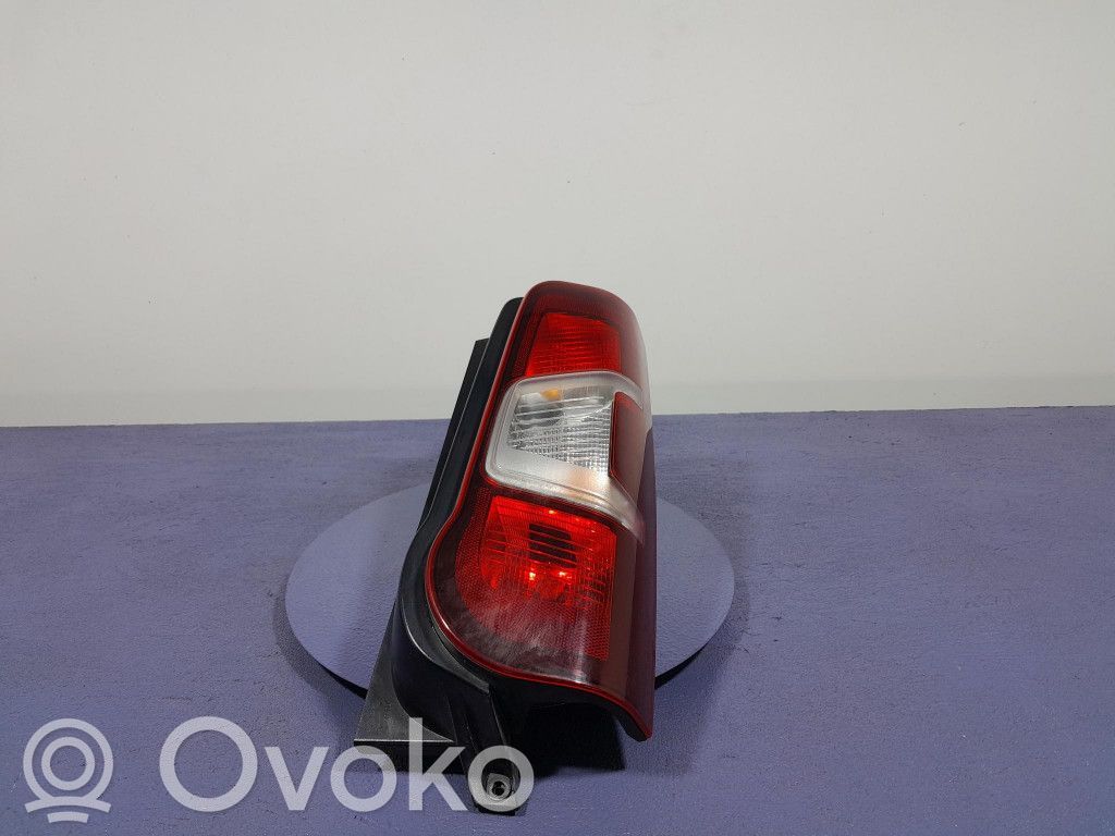 Chevrolet Combo Galinis žibintas kėbule 