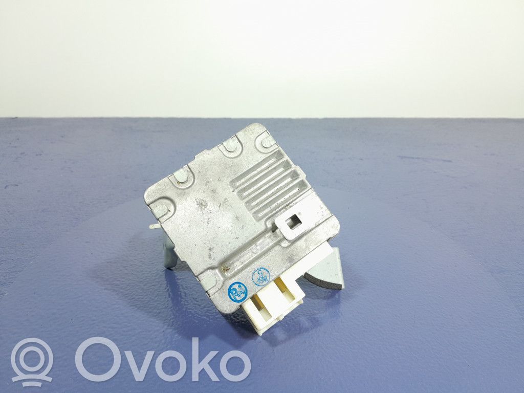 Toyota Prius (NHW20) Inne komputery / moduły / sterowniki 