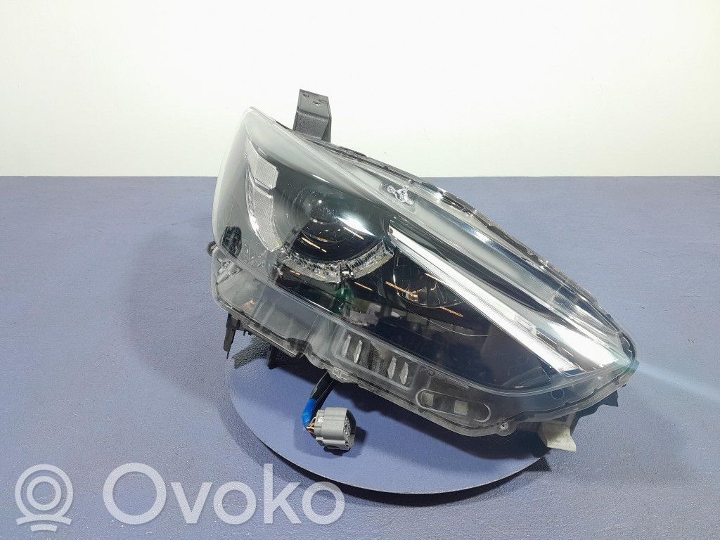 Mazda CX-3 Headlight/headlamp 