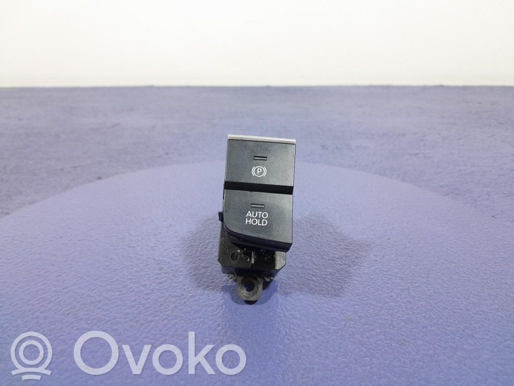 Alfa Romeo 33 Hand parking brake switch 