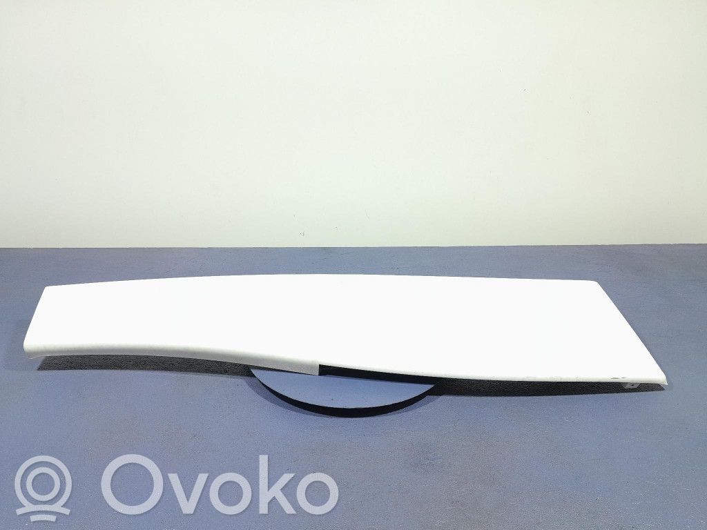 Takaikkuna-takaspoileri   504364582,504364582