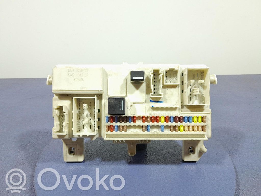 Volvo V50 Skrzynka bezpieczników / Komplet 