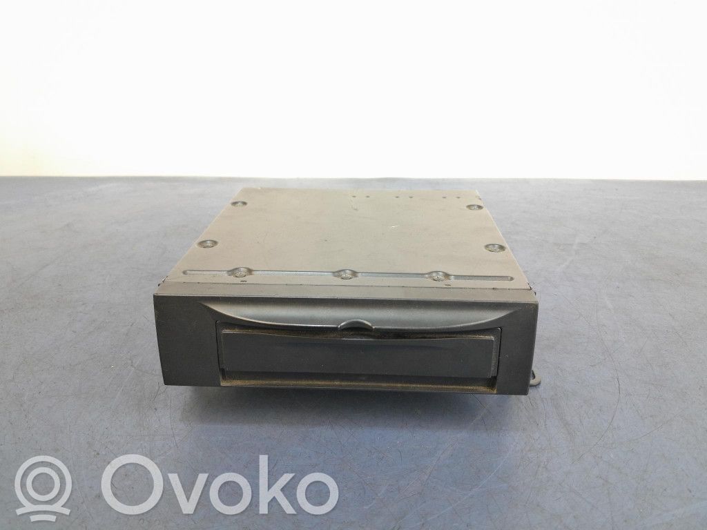 Volvo XC90 Radio/CD/DVD/GPS head unit 