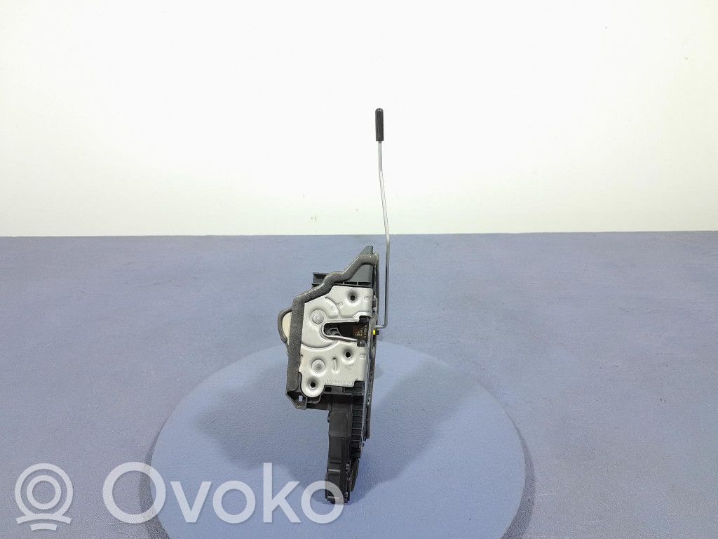 BMW 3 G20 G21 Etuoven lukko 