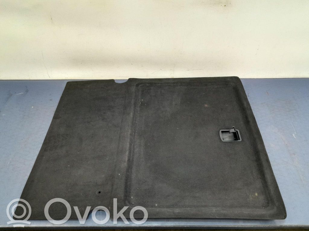 Audi A8 S8 D3 4E Teppichboden Innenraumboden vorne 