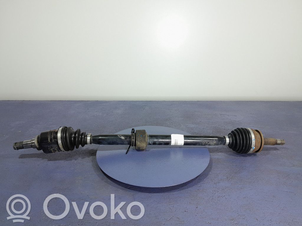 Toyota Corolla E160 E170 Etuvetoakseli 