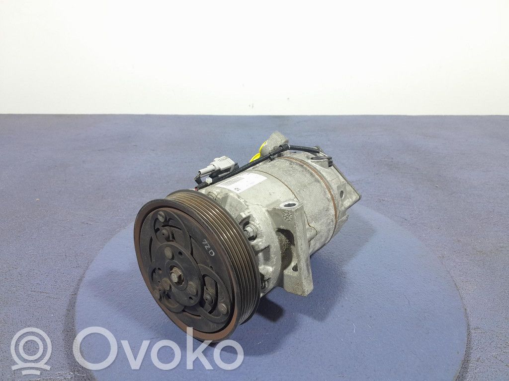 Renault Clio IV Compressore aria condizionata (A/C) (pompa) 