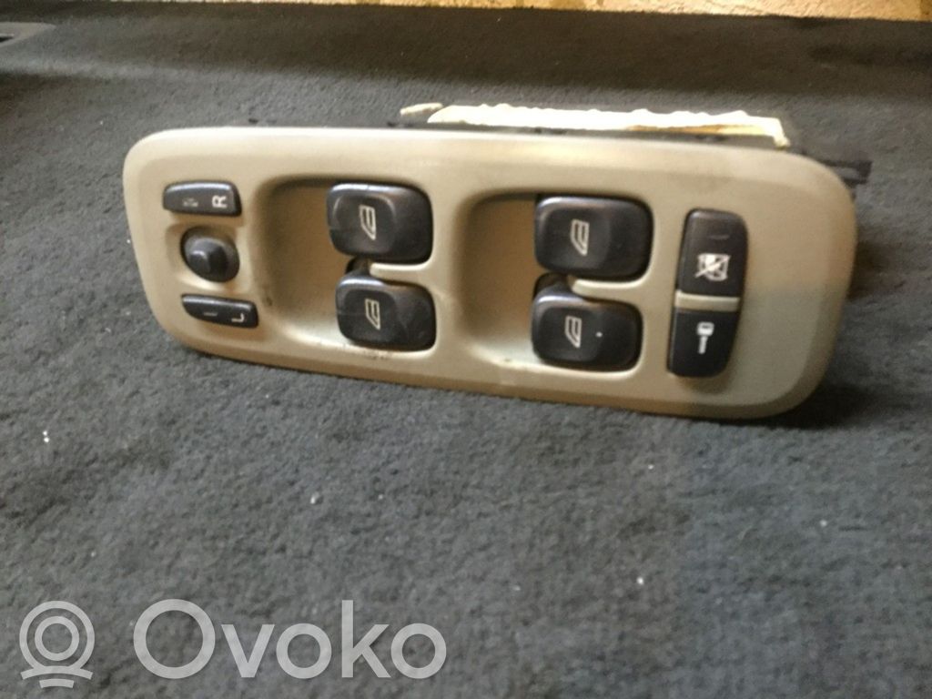 Volvo V70 Electric window control switch 