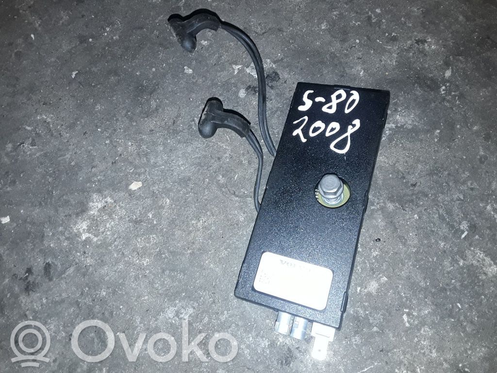 Volvo S80 Antenos stiprintuvas 
