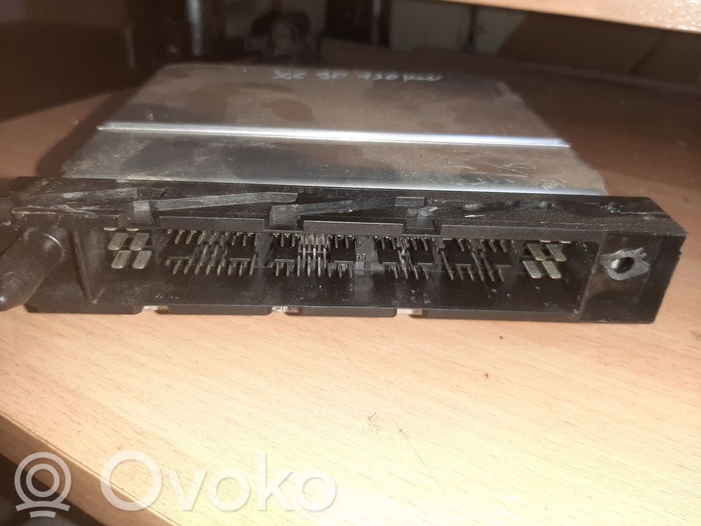 Volvo XC90 Variklio valdymo blokas 