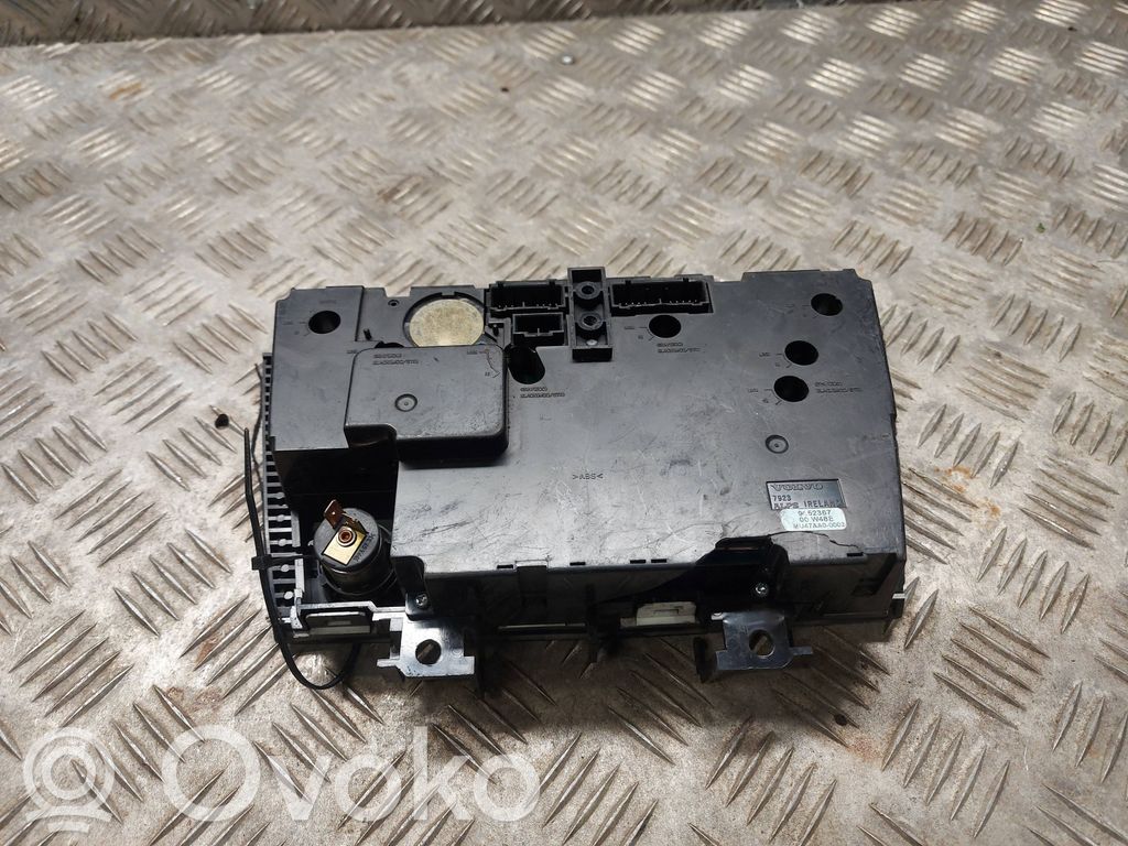 Volvo V70 Climate control unit 