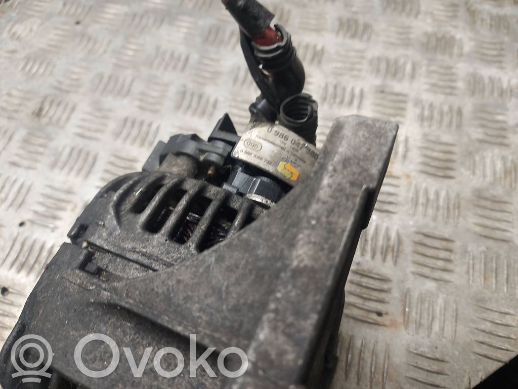 Volvo XC90 Ģenerators 