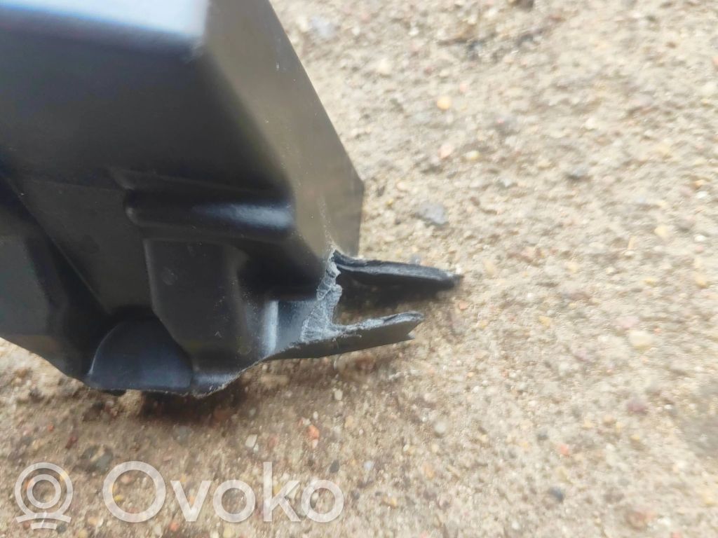 Front bumper mounting bracket   10229023,20200816