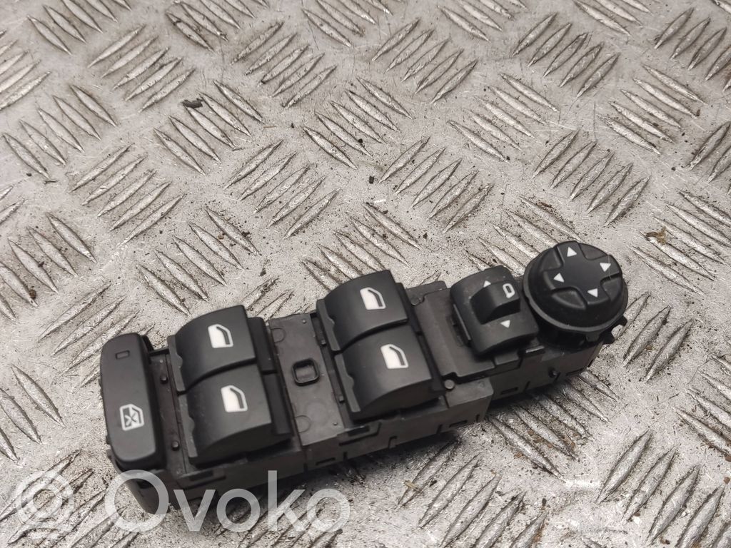 Opel Corsa F Interruptor del elevalunas eléctrico 