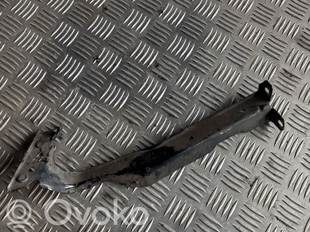 Audi A4 S4 B8 8K Supporto di montaggio del parafango 