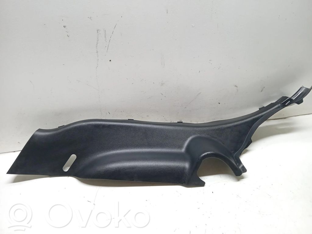 Mazda 3 III Moldura protectora del borde trasero 