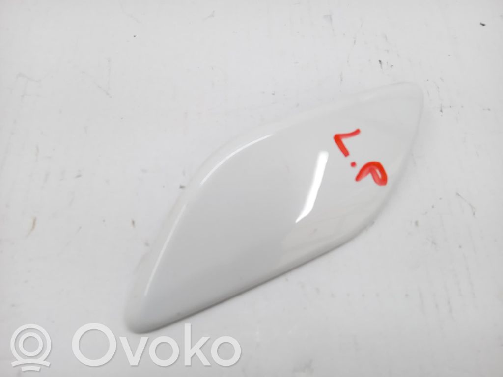 Opel Astra J Zaślepka spryskiwacza lampy przedniej 