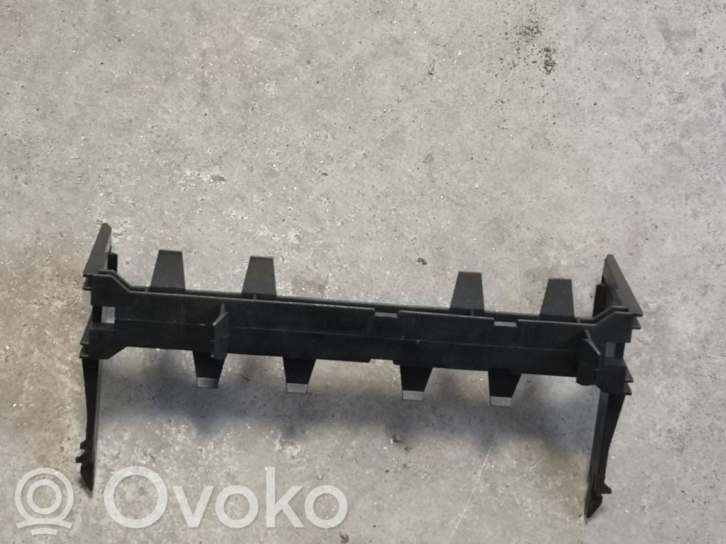 BMW 3 E92 E93 Kita bagažinės apdailos detalė 