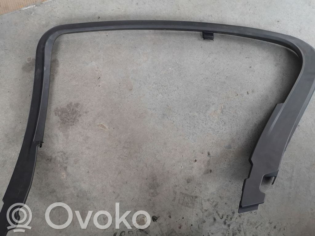 Listwa / Uszczelka szyby drzwi tylnych   7384928