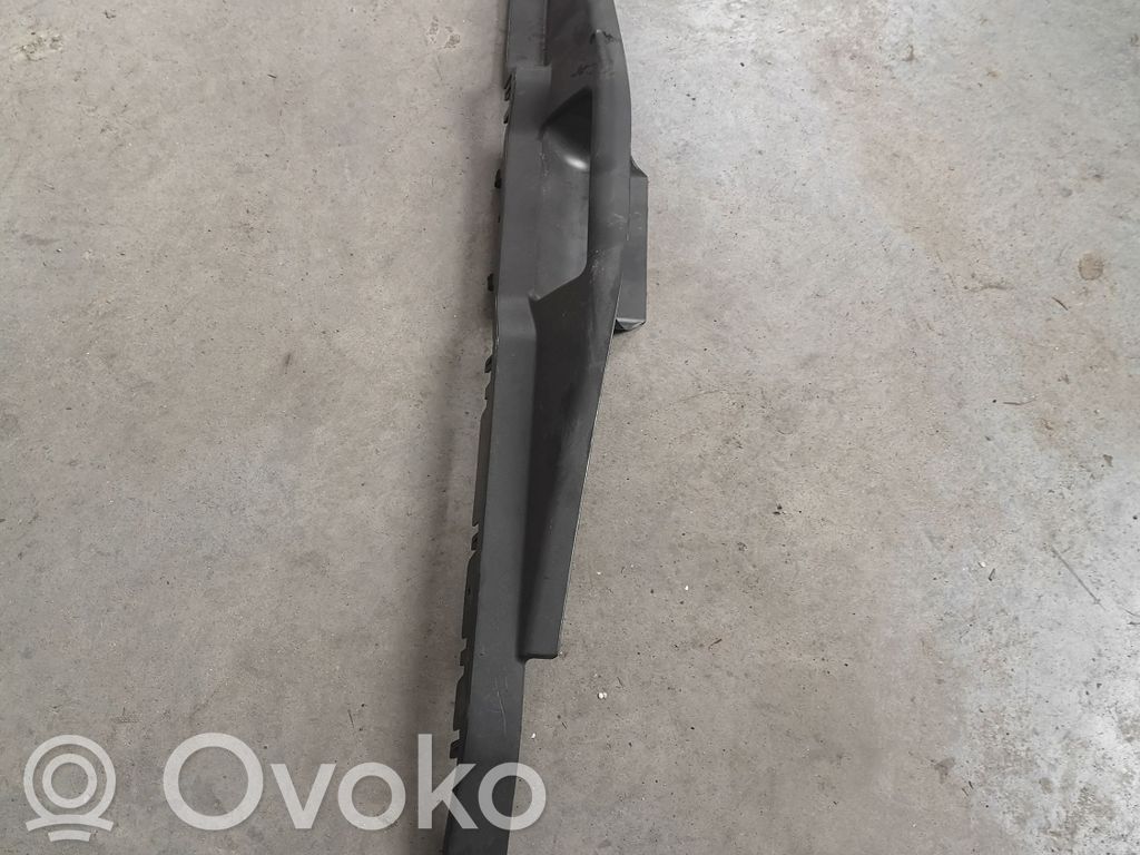 BMW X5 E70 Tailgate trim 