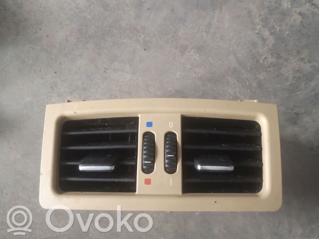 BMW 5 E60 E61 Kita salono detalė 