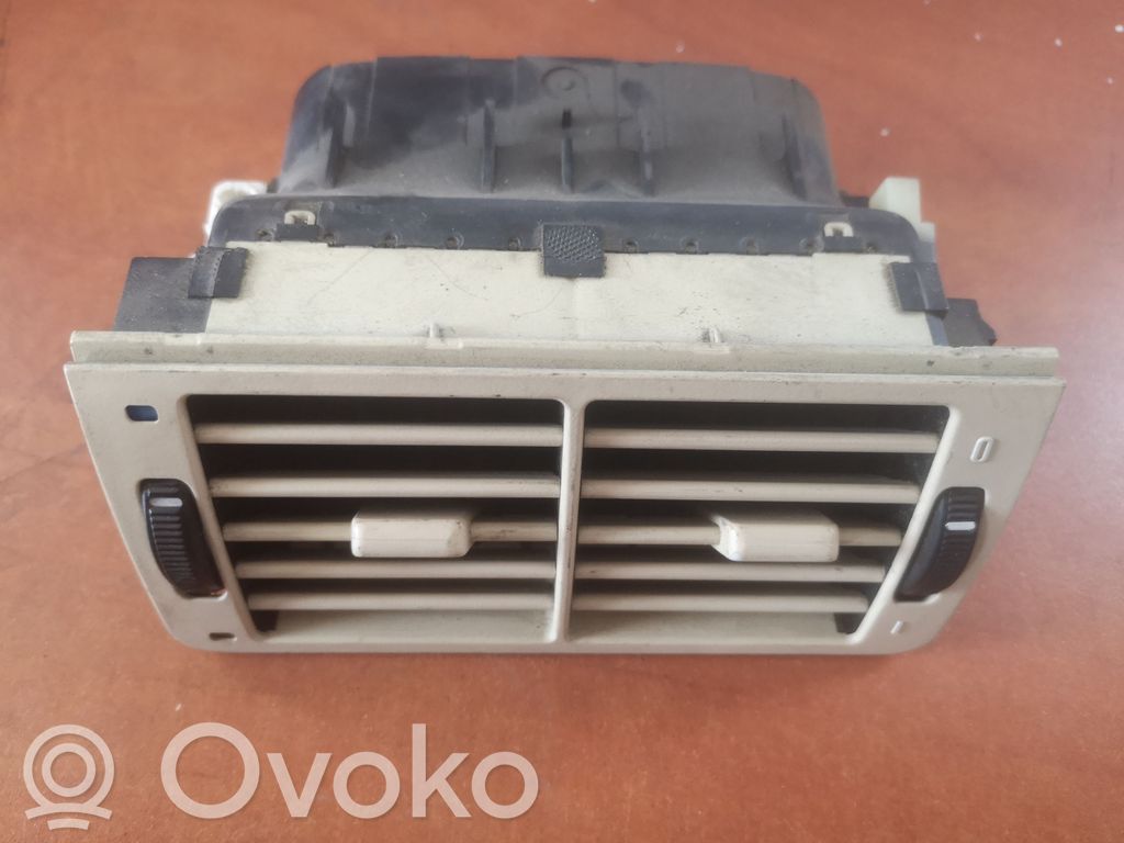 BMW 7 E38 Luftausströmer Lüftungsdüse Luftdüse Mitte 
