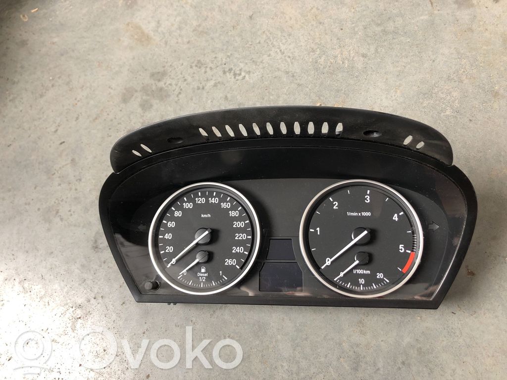 BMW X5 E70 Licznik / Prędkościomierz 