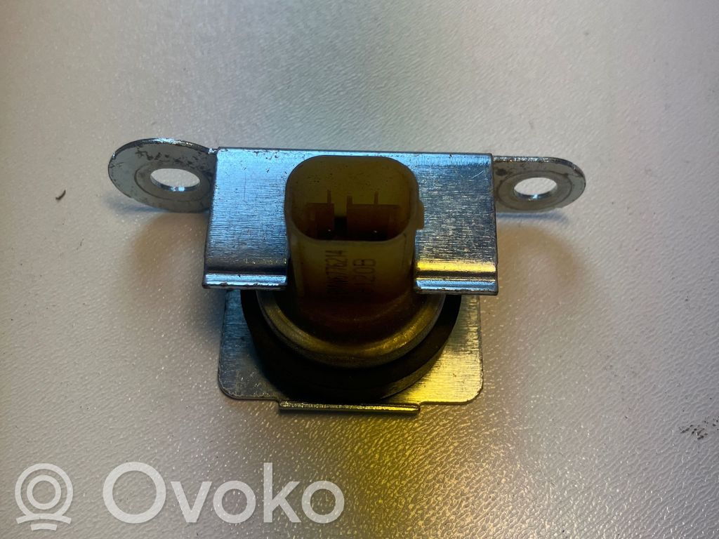 BMW 5 E60 E61 Acceleration sensor 