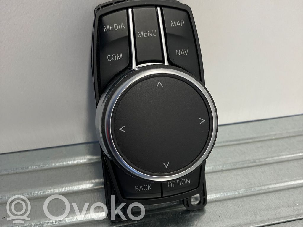 BMW 5 G30 G31 G38 Panel radia 