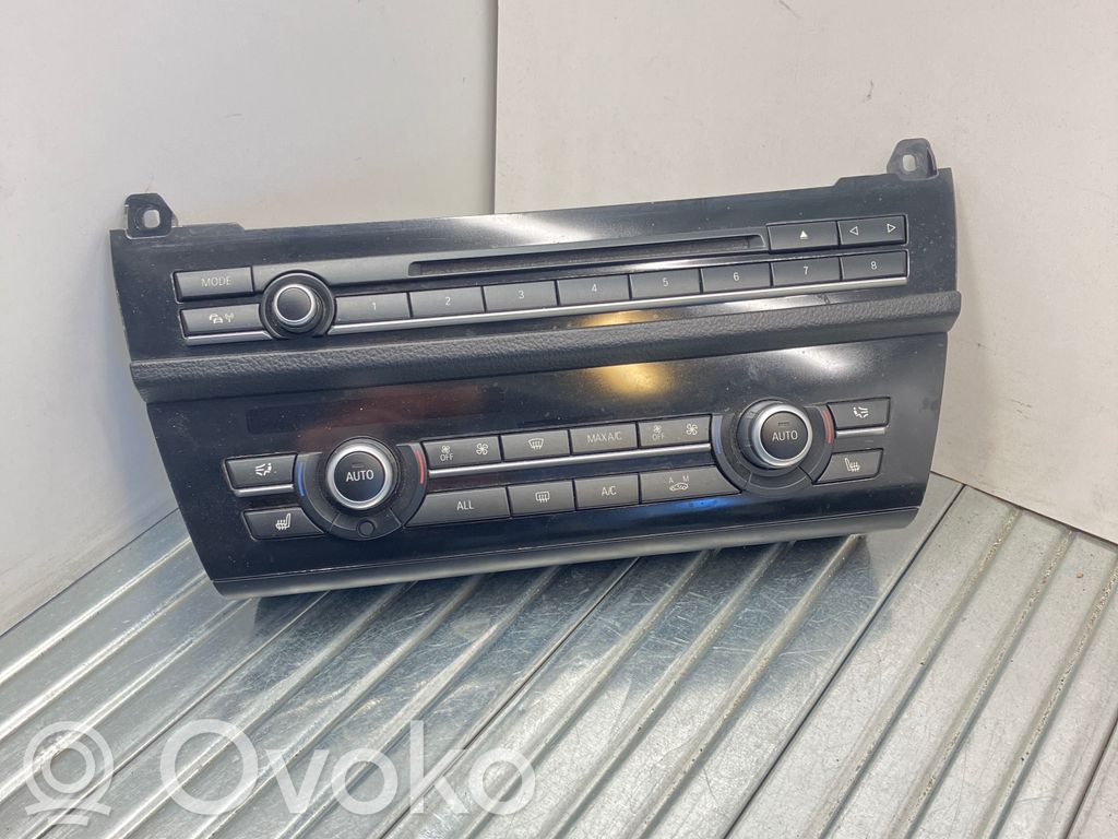 BMW 5 F10 F11 Climate control unit 
