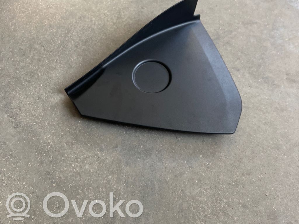 BMW i3 Panelės apdailos skydas (šoninis) 