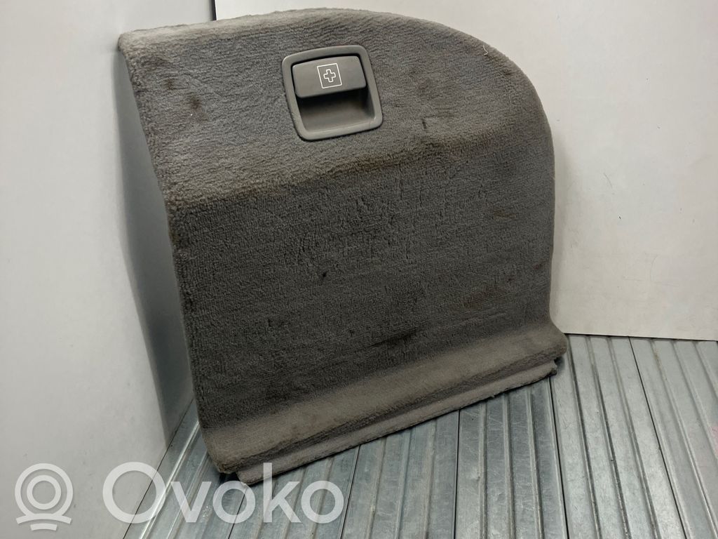 BMW 5 E60 E61 Trunk/boot side trim panel 
