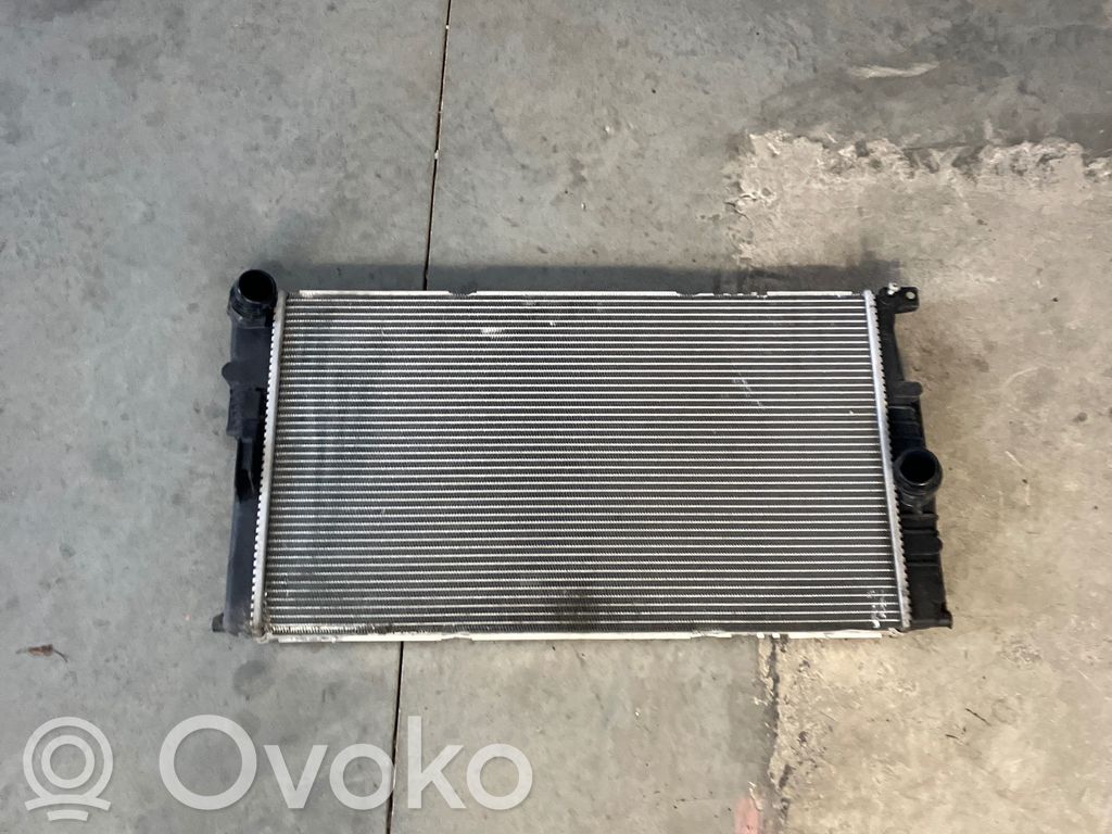 BMW i3 Coolant radiator 