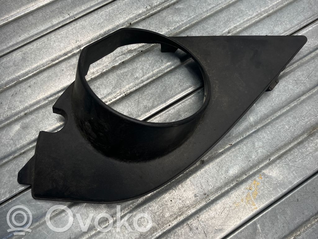 BMW 5 E60 E61 Etusumuvalon ritilä 