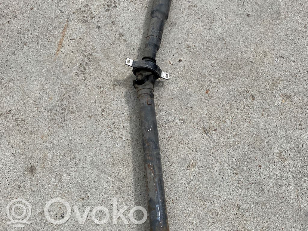 BMW 3 E90 E91 Kardanas komplekte 