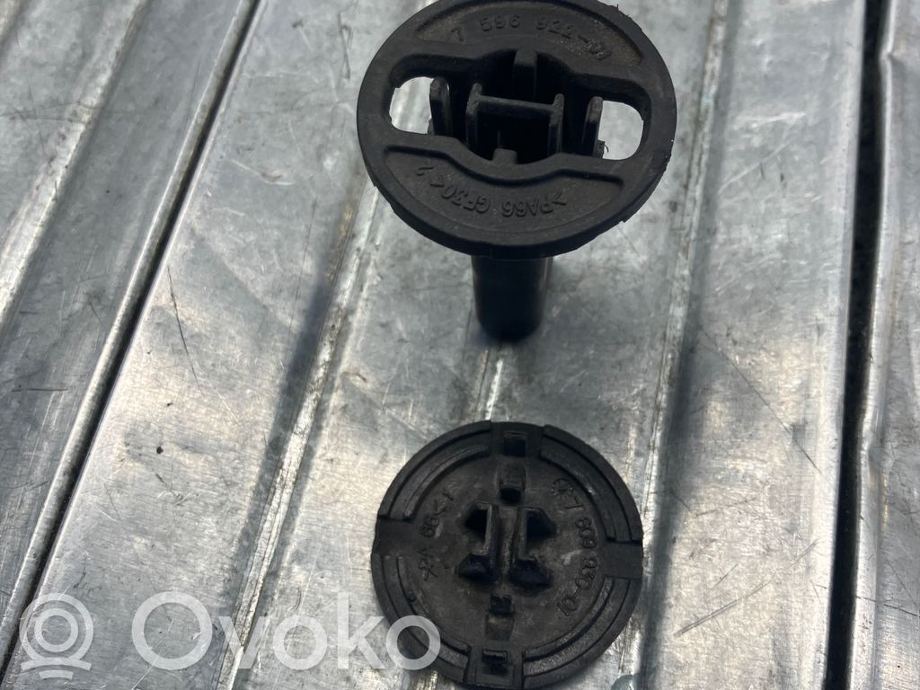 BMW 3 F30 F35 F31 Panel mocowania chłodnicy 