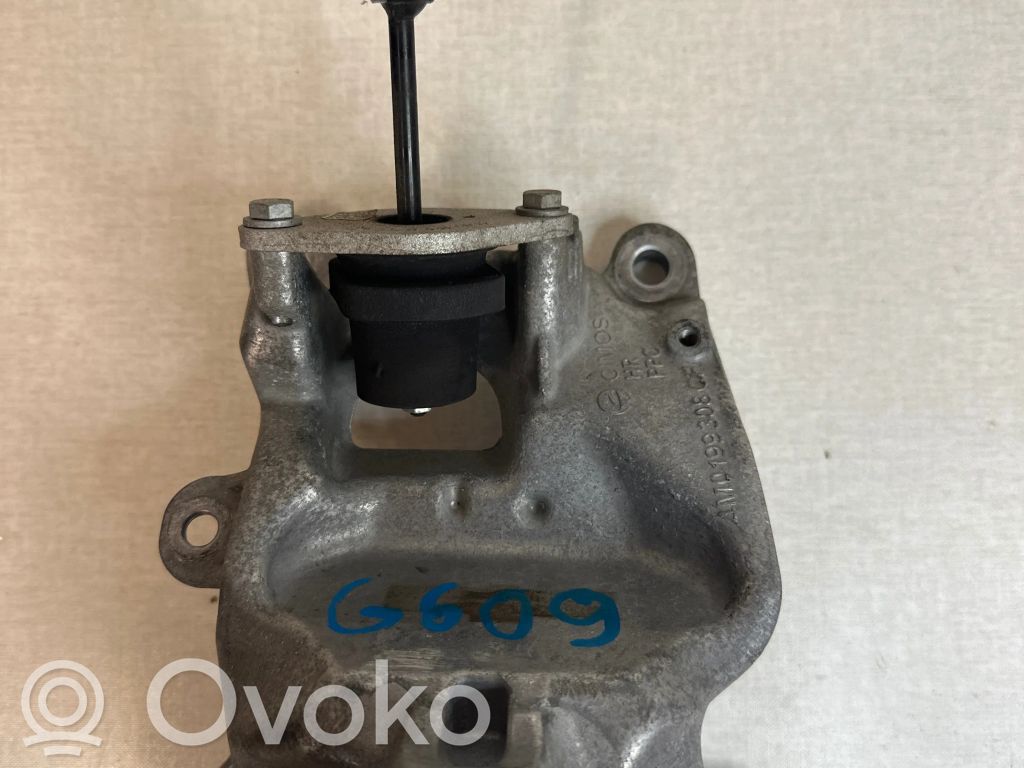Volkswagen T-Roc Engine mounting bracket 