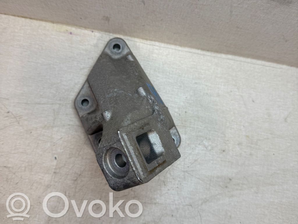 Engine mounting bracket   20003241