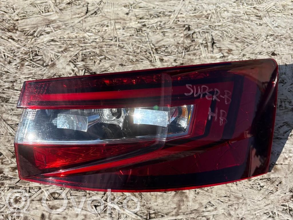 Skoda Superb B8 (3V) Lampa tylna 